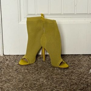 Size 9 shoes